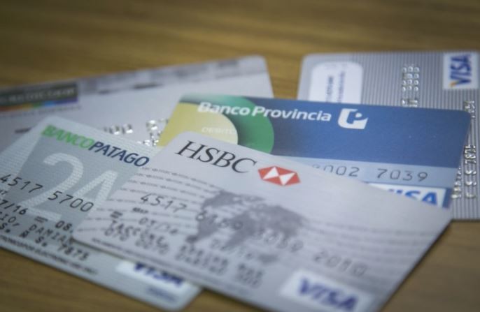 Cómo hacer para recibir la devolución del impuesto a las tarjetas de crédito en CABA | Economía