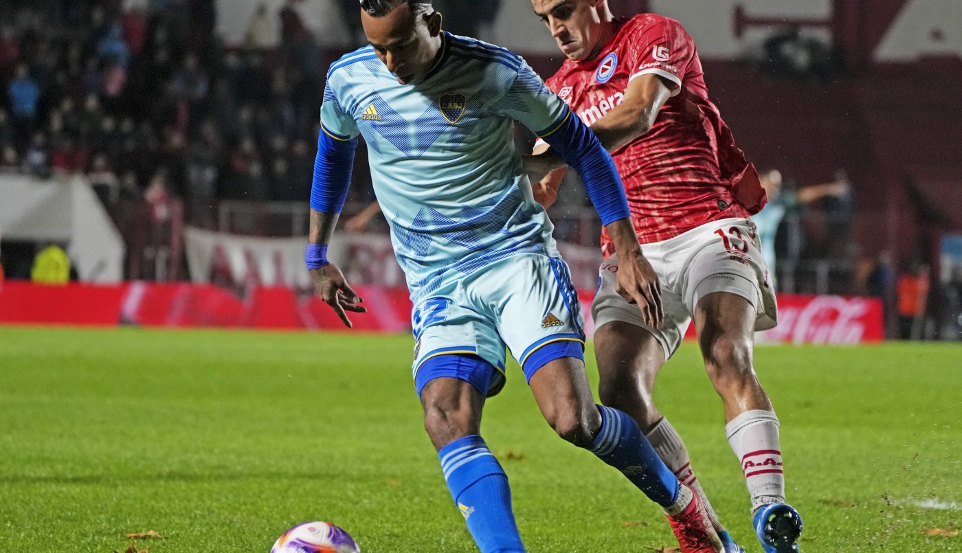 Boca sufrió en La Paternal, pero venció 1-0 a Argentinos sobre la hora | Deportes