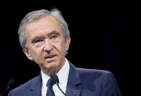 El hombre más rico del mundo perdió más de 11.000 millones de dólares en un día | Internacionales