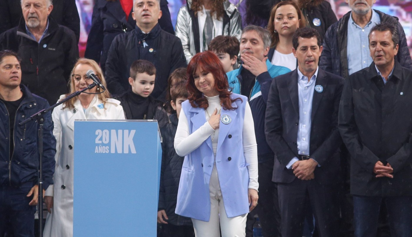 Quiénes son los niños que estaban junto a Cristina | Política