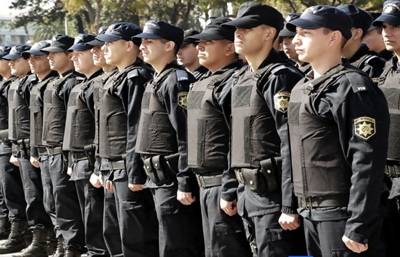 Tras balear una comisaría y un complejo penitenciario, remueven la cúpula policial de Rosario | Actualidad