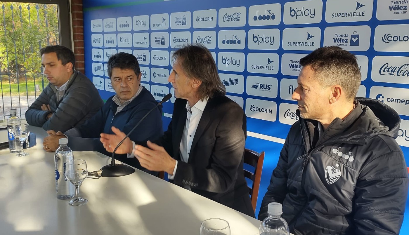 "Nos contrataron para mejorar a Vélez y no para que empeore", dijo Gareca al despedirse | Deportes