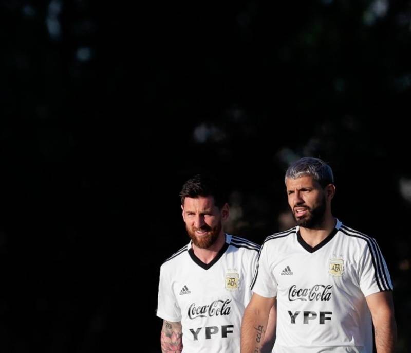 "Andate a otro lado", le dijo el Kun Agüero cuando Messi cuando se enteró que iba al Inter Miami | Deportes