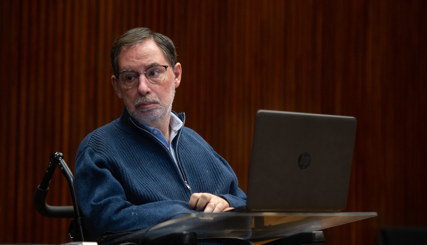 Jorge Rivas presentó sistema de inteligencia artificial con el que podrá recuperar su voz original | Actualidad