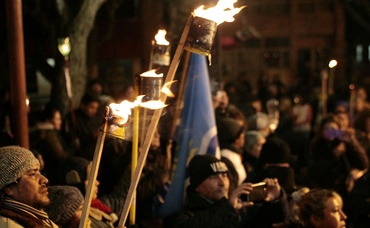 Una marcha de antorchas dio continuidad al unánime reclamo docente en Jujuy | Actualidad