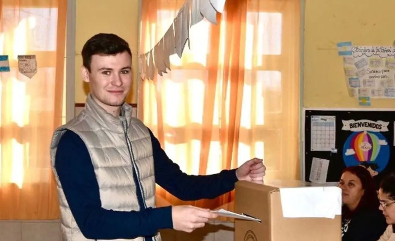 El joven de 24 años que sorprendió en las elecciones y fue elegido intendente de un pueblo de Córdoba | Actualidad