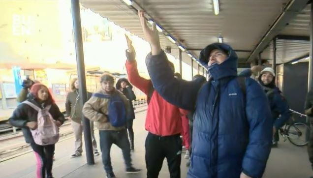 Confusión entre los pasajeros del ferrocarril Sarmiento: ¿se levantó el paro? | Actualidad