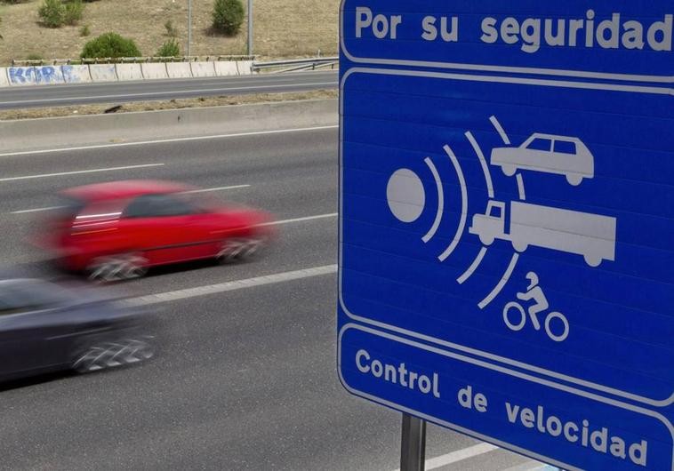 Condujo a más de 400 km/h y recibió la multa más cara del mundo | Internacionales