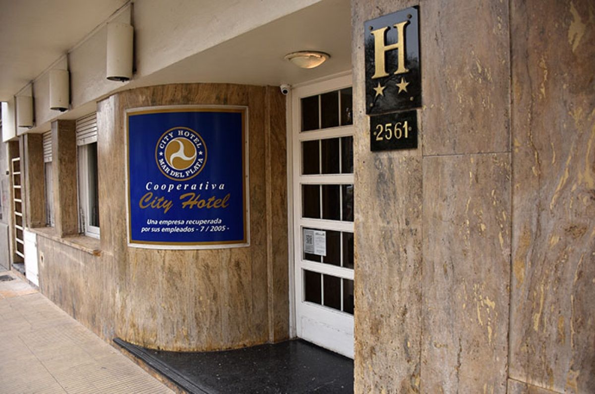 Hotel donde funcionaba una secta en Mar del Plata alojará a personas en situación de calle | Actualidad