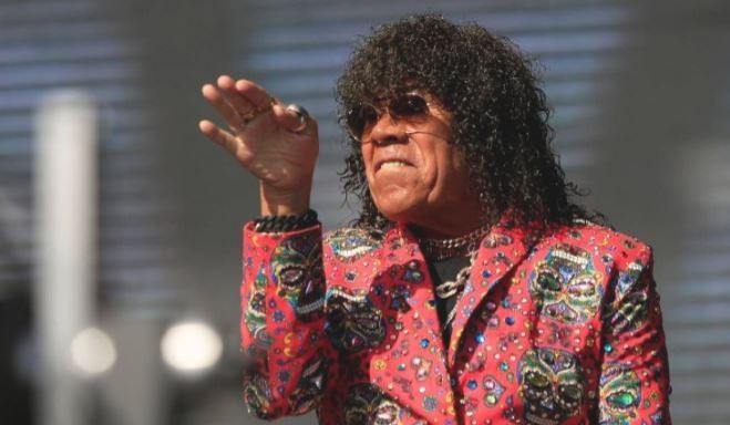 La Mona Jiménez fue operado de urgencia por un fuerte dolor abdominal | Espectáculos