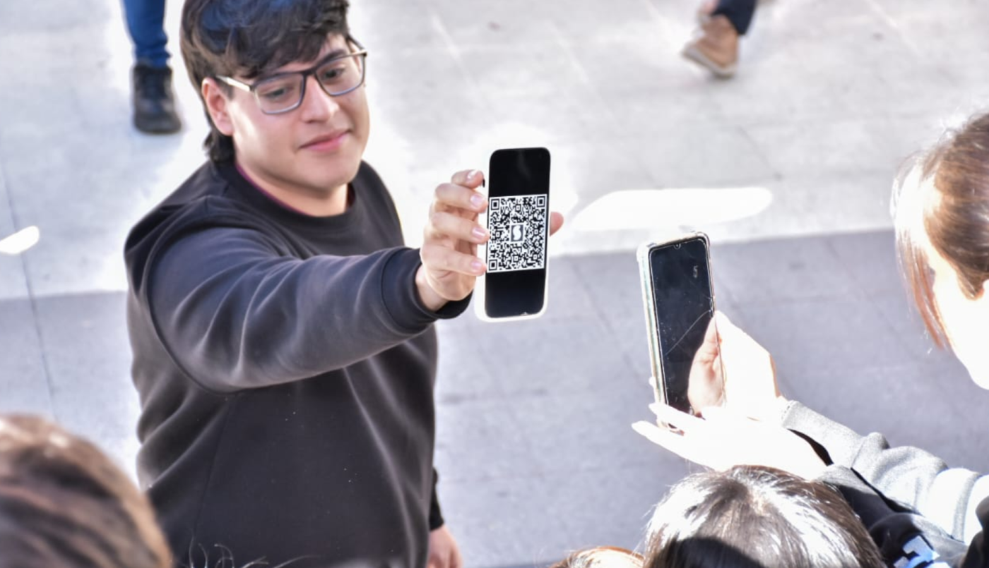 Salta: Los alumnos que egresan cuentan con un "Botón de denuncias estudiantil" | Actualidad