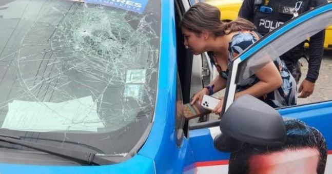 Sigue la violencia en Ecuador: una política fue atacada a balazos, pero se salvó de milagro | Internacionales