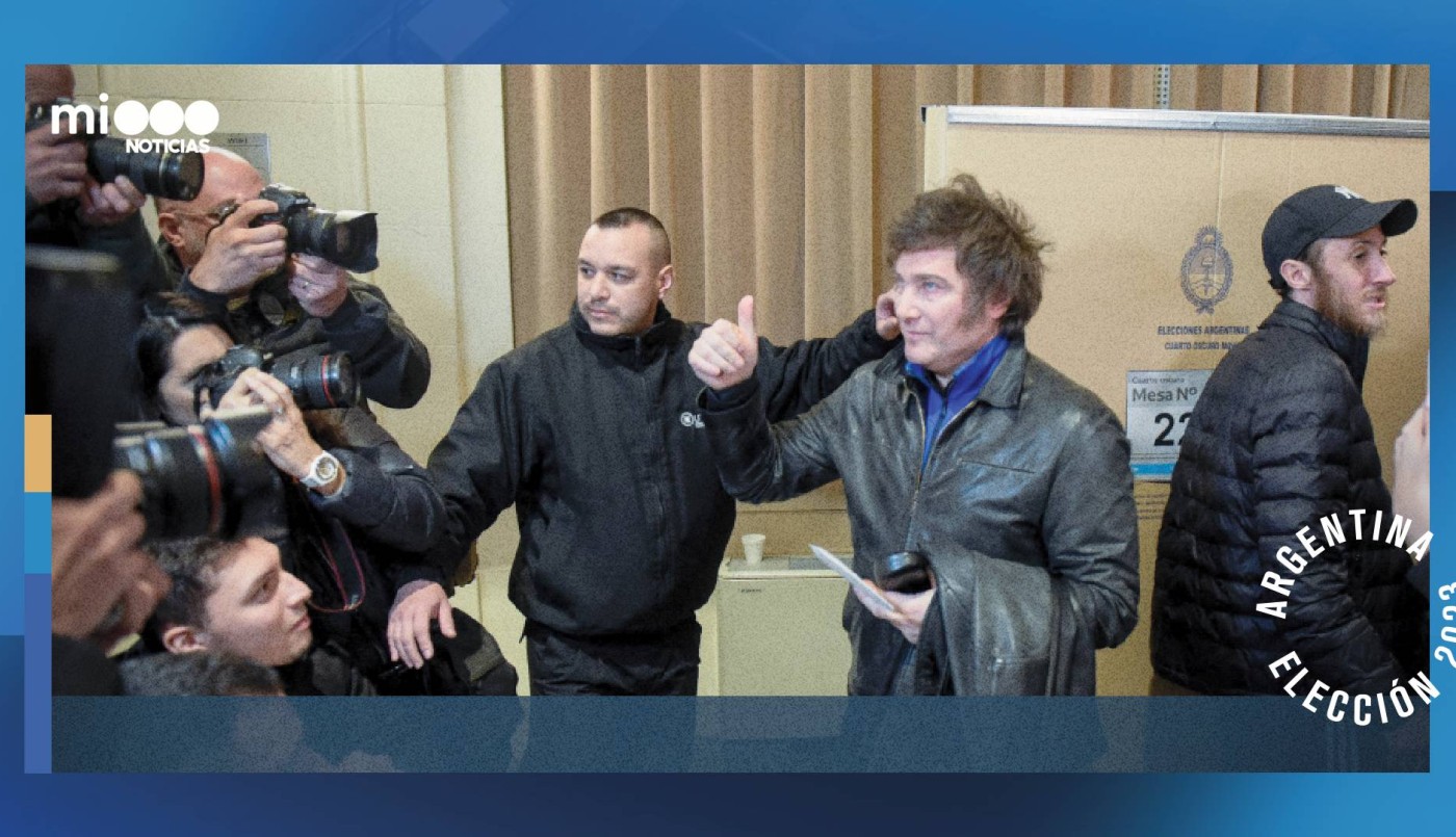 Milei votó y apuntó a la boleta electrónica: "Una improvisación para perjudicar a otras fuerzas" | Elecciones 2023