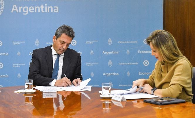 El Gobierno confirmó que habrá una nueva suba de tarifas por la devaluación | Economía