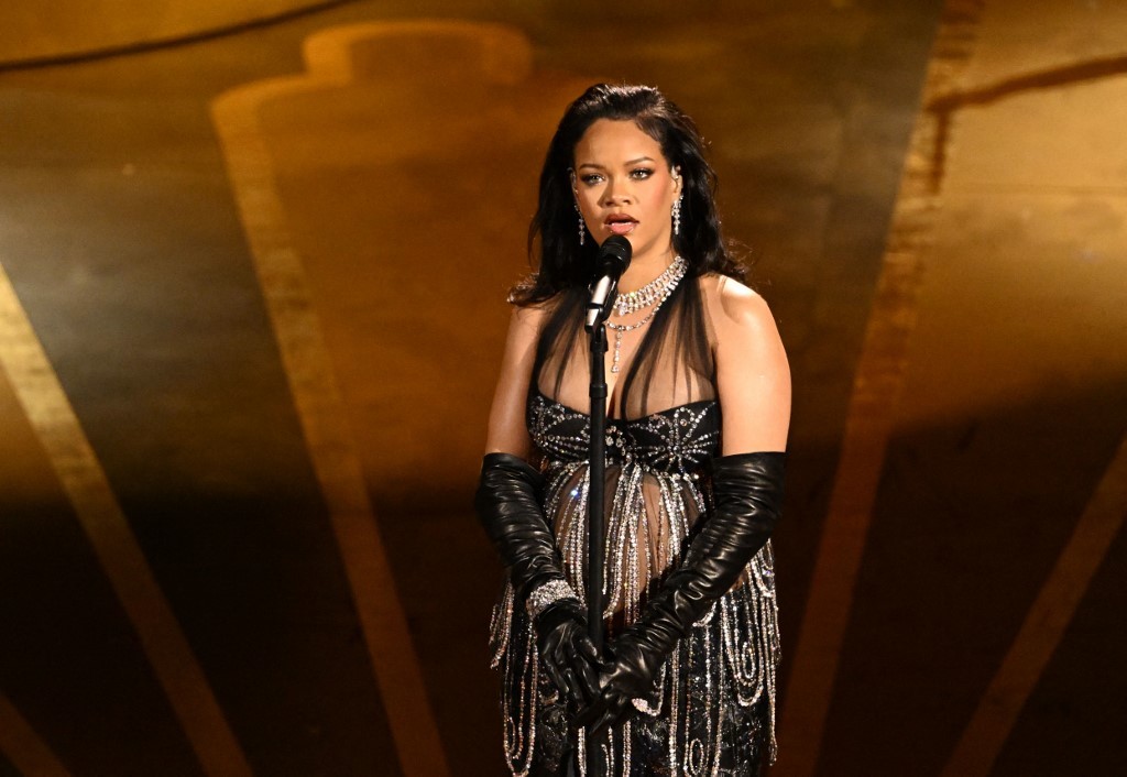 Rihanna dio a luz a su segundo hijo | Espectáculos