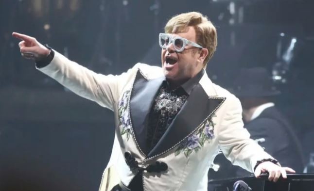 Internaron de urgencia a Elton John tras haber sufrido un accidente doméstico | Espectáculos
