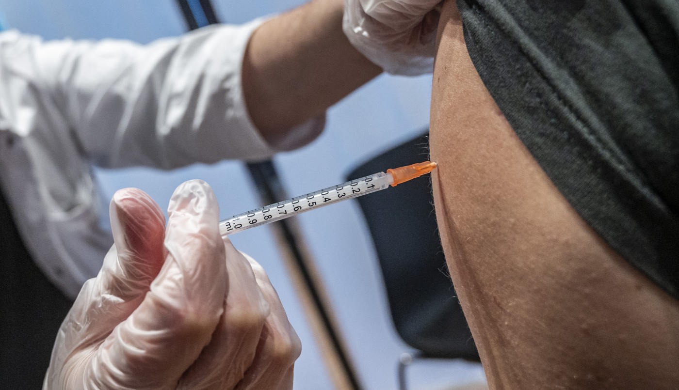 Lanzan una vacuna que reduce 75% el tiempo de tratamiento de algunos tipos de cáncer | Internacionales