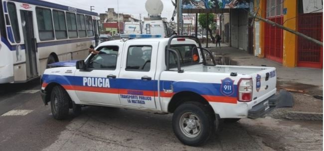 Un delincuente fue asesinado tras una entradera en Isidro Casanova | Actualidad