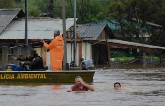 Por lo menos 22 muertos por el paso de un ciclón en el sur de Brasil | Clima, naturaleza y medio ambiente