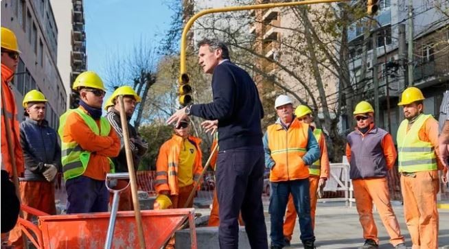 Por convocatoria del Gobierno, realizaron "paro activo" en obras públicas contra la oposición | Política