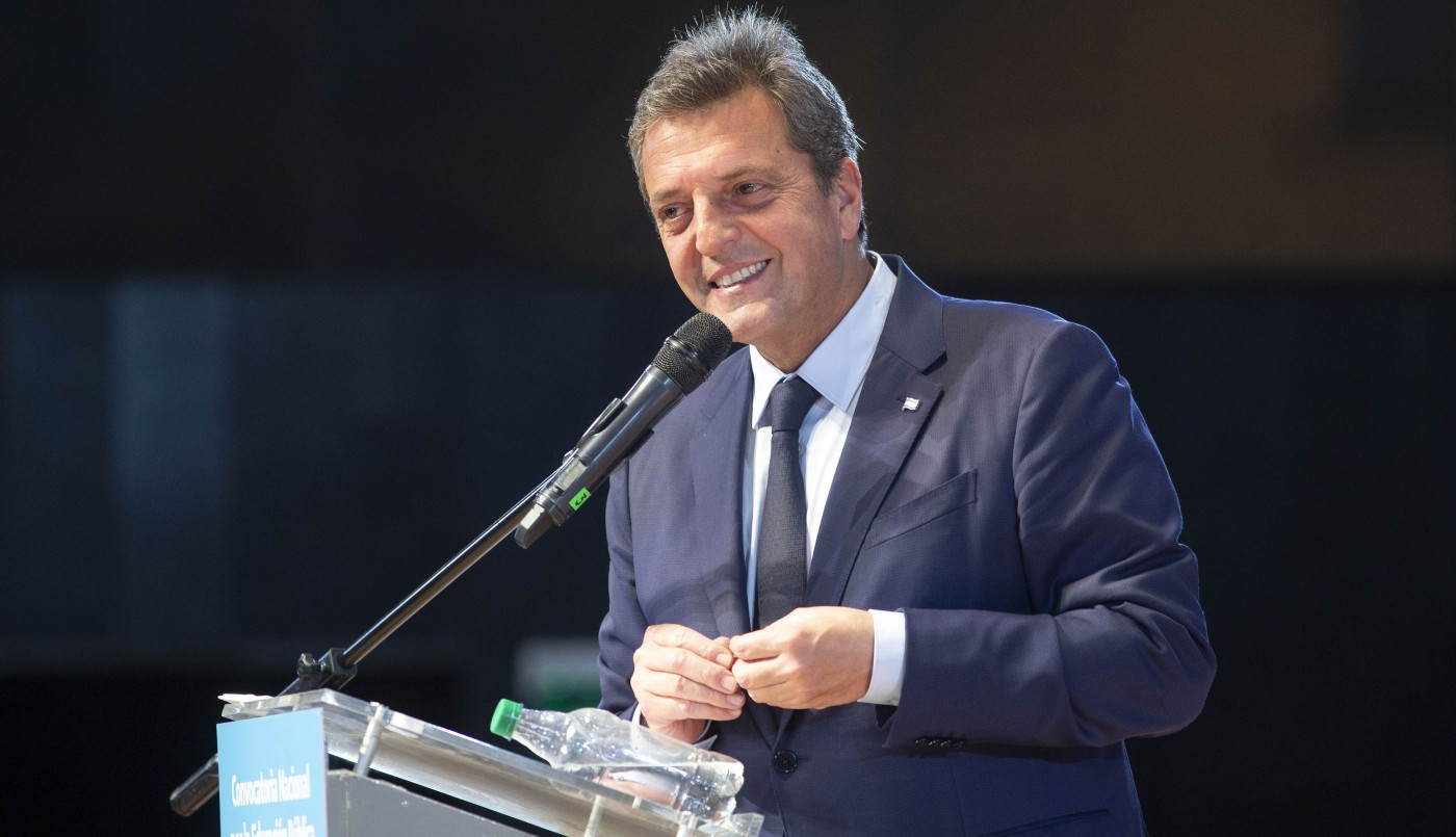 Massa pidió al BCRA derogar la medida contra las billeteras virtuales y acordó bajar las comisiones con Mercado Pago | Economía