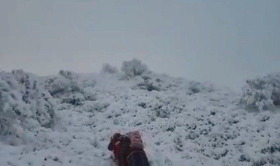 Helicóptero en emergencia: los funcionarios pasaron la noche en la alta montaña | Política