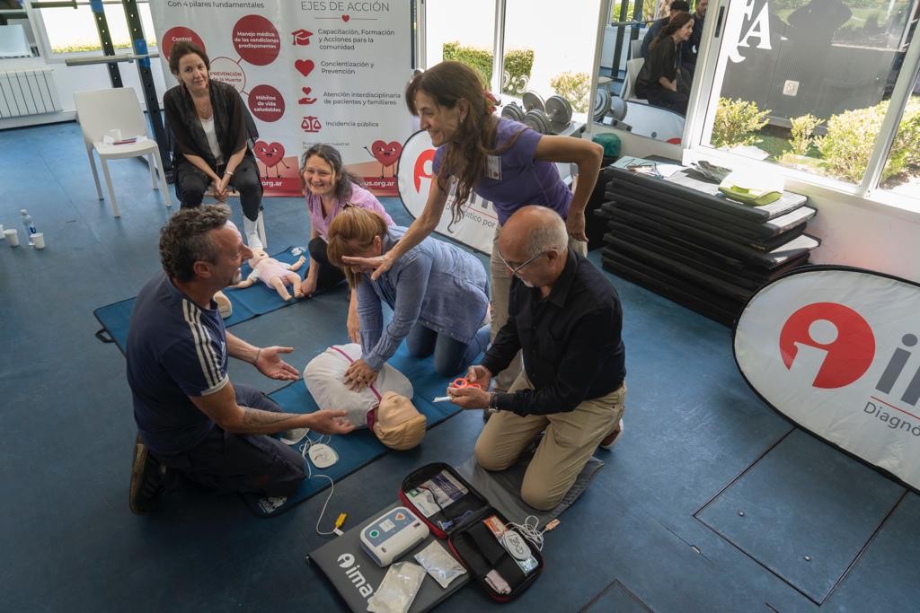 La AFA se capacita en RCP para saber actuar en situaciones de emergencia cardíaca | Deportes
