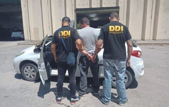 Fue a hacer el trámite de la VTV y lo detuvieron por amenazar a su ex pareja | Actualidad