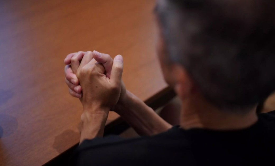 "Es como un videojuego": buscaban trabajo, los reclutaron en internet para realizar estafas virtuales y terminaron presos | Internacionales