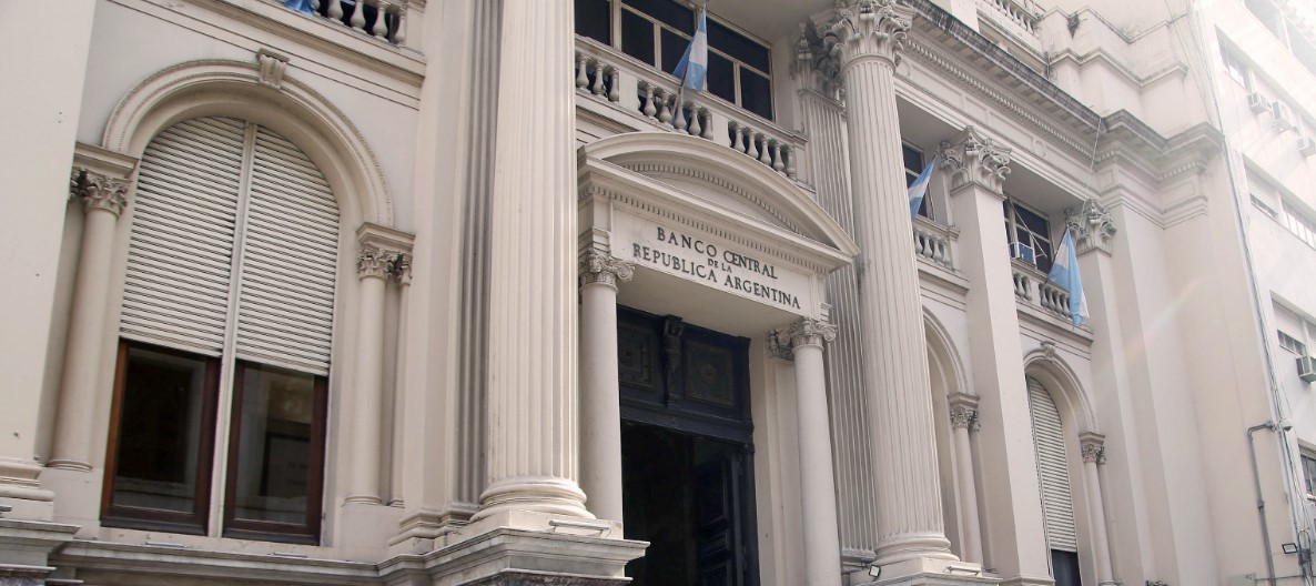 El Banco Central confirmó la suba del dólar mayorista a $353,50 | Economía