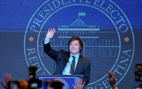 El nuevo Gobierno deberá afrontar vencimientos de deuda por US$12.000 millones en apenas cinco meses | Economía