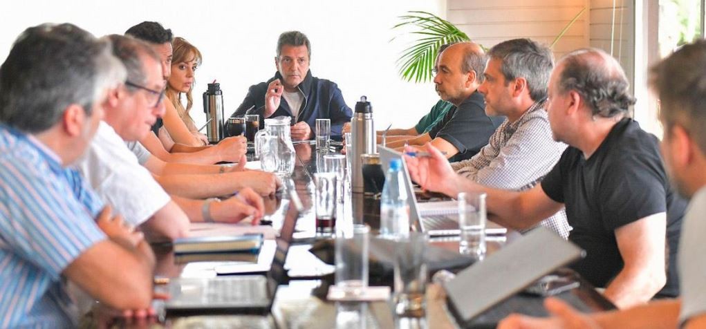 Transición: Massa encabeza una reunión con su equipo económico en San Fernando | Economía