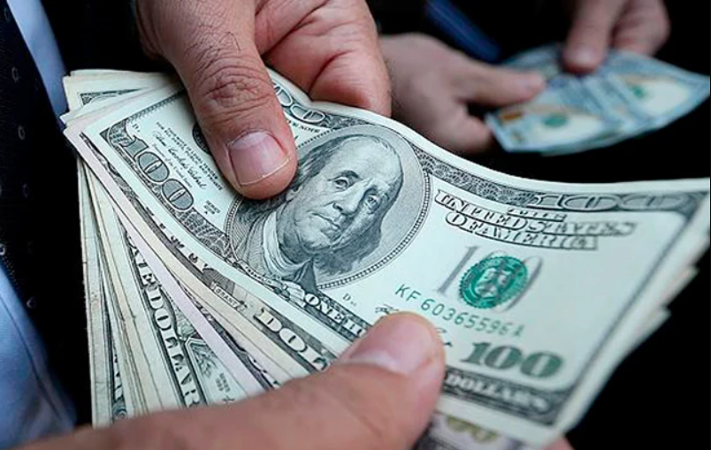 El dólar blue profundiza su baja en el cierre de la primera semana de Milei como presidente electo | Economía