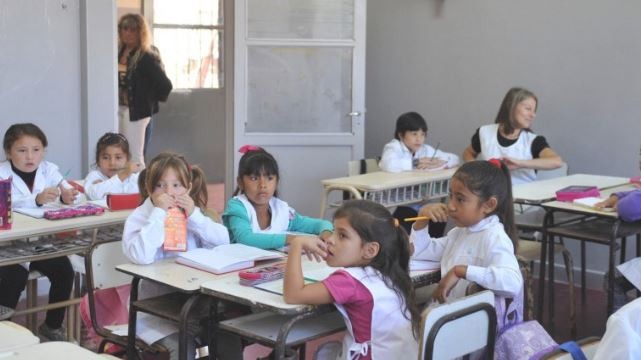 Vuelta a clases 2024 en CABA: inicial y primaria inician el 26 de febrero; secundario, el 4 de marzo | Actualidad