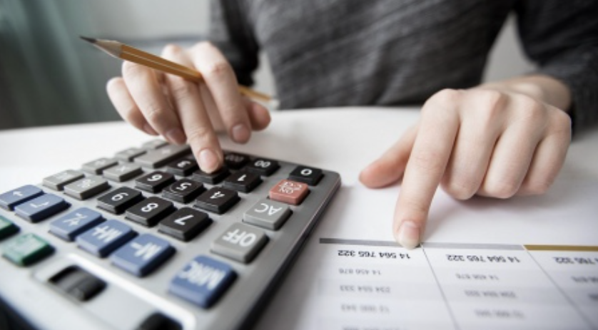 Un argentino puede llegar a pagar entre 23 y 48 impuestos por año | Economía