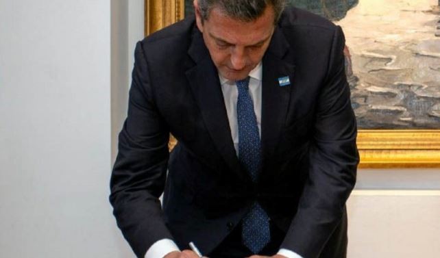 Massa prepara un informe de 90 páginas con detalles de su gestión | Economía