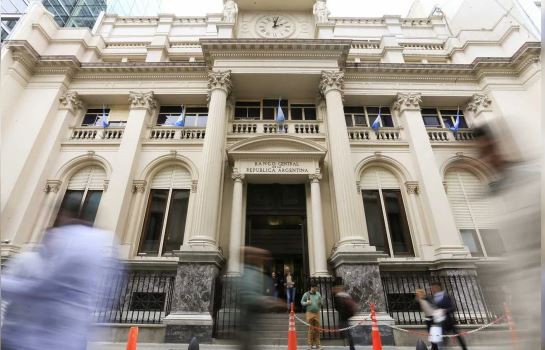 El dólar tarjeta sube a $1.320 | Economía