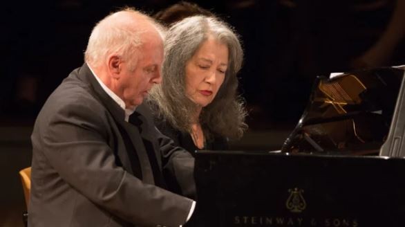 Martha Argerich y Daniel Barenboim fueron homenajeados con la Orden Nacional de la Legión de Honor en París | Espectáculos