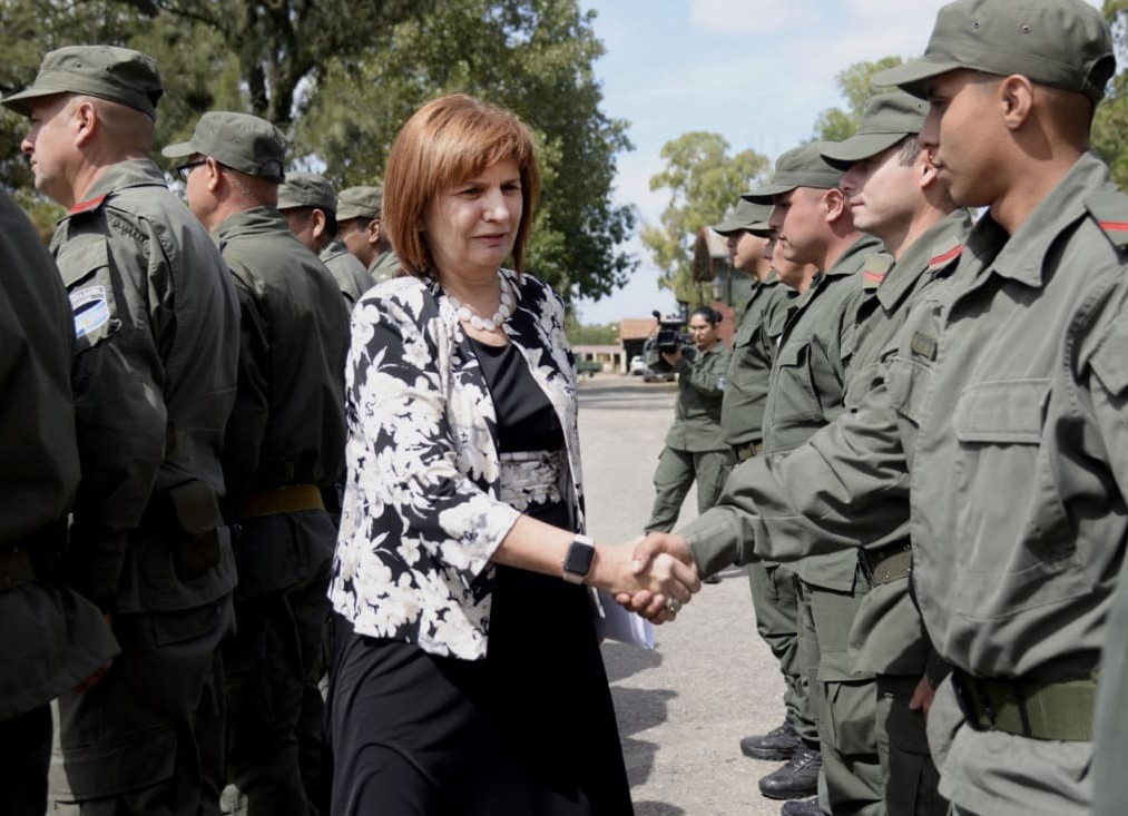 Bullrich advirtió a los piqueteros: "Quédense en sus casas" | Política