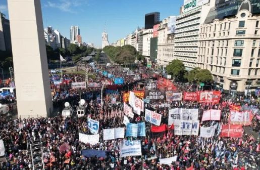 Organizaciones sociales y sindicales se concentrarán mañana con asambleas en el Obelisco | Actualidad