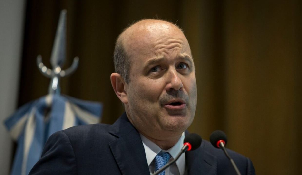 Sturzenegger redobló la apuesta: "Enviaremos un paquete más grande y sustancioso al Congreso" | Política