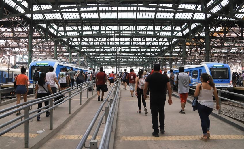 El Gobierno confirmó que el boleto de tren aumentará un 45,32% a partir del 15 de enero | Economía