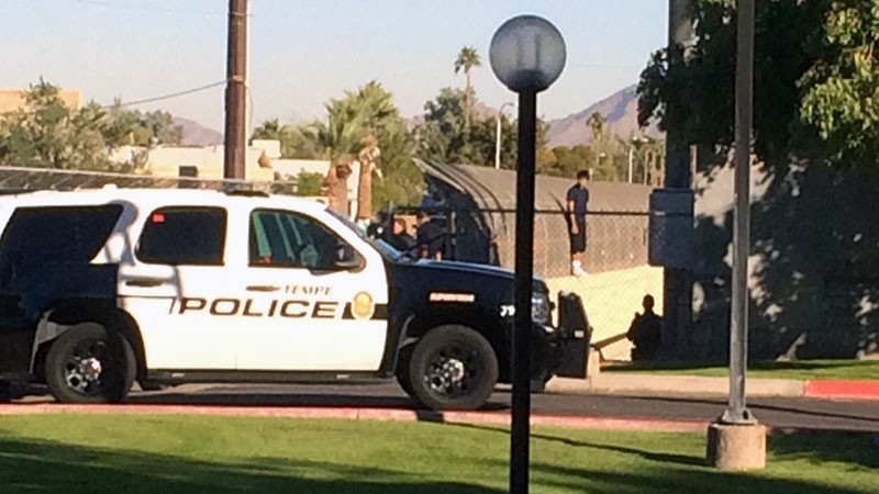 Fue a buscar a su novia a la cárcel en una camioneta robada | Curiosidades