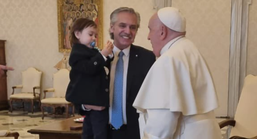 El Papa recibió al expresidente Alberto Fernández en el Vaticano | Política