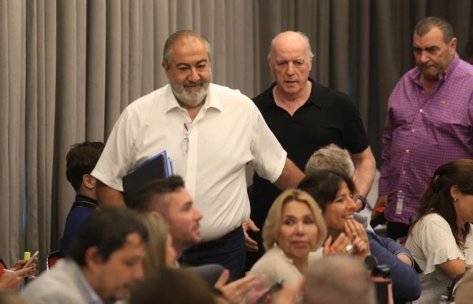 Diputados: Daer ratificó el paro del 24 y consideró que la Ley Ómnibus “no ataca privilegios" | Política