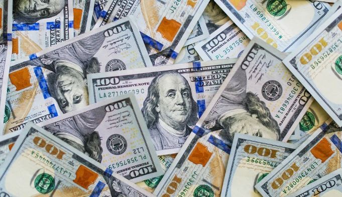 El dólar blue continúa en alza y las brechas ya están en torno al 50% | Economía