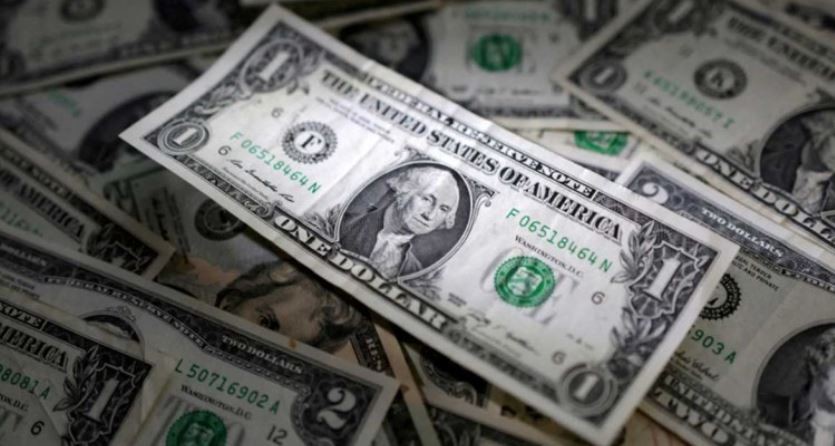 El dólar blue arrancó la semana en alza y los financieros se mantuvieron estables | Economía