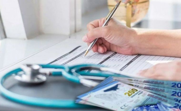 DNU: la Justicia frenó artículos que permiten aumentos libres para las prepagas | Economía