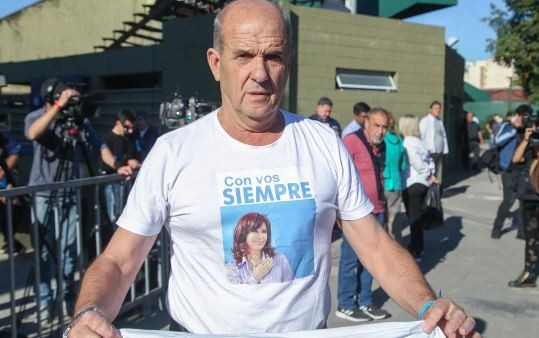 El intendente de Pehuajó quiere cobrar dos litros de gasoil por hectárea la aplicación de fitosanitarios | Actualidad