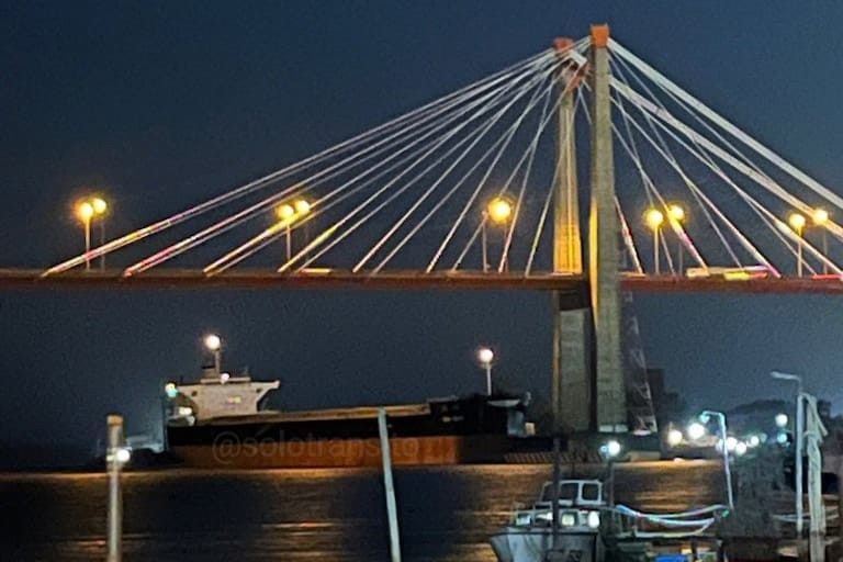 Ordenan peritar el barco que chocó con el puente Zárate-Brazo Largo y la embarcación no podrá dejar la Argentina | Actualidad